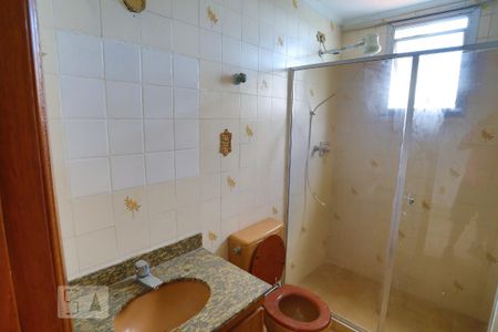 Banheiro do Corredor de apartamento para alugar com 2 quartos, 100m² em Embaré, Santos