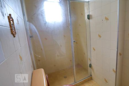 Banheiro do Corredor de apartamento para alugar com 2 quartos, 100m² em Embaré, Santos