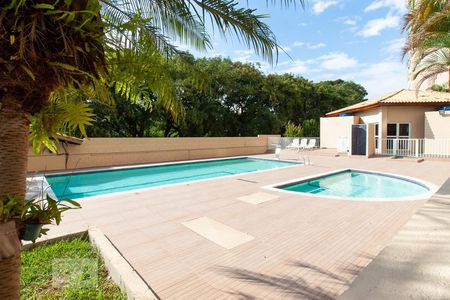 Apartamento para alugar com 48m², 2 quartos e 1 vaga Apartamento para alugar com 48m², 2 quartos e 1 vagaPiscina