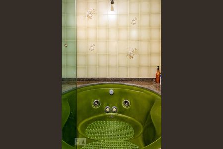 Apartamento para alugar com 185m², 4 quartos e 3 vagasBanheiro do Quarto 4