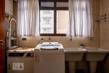 Apartamento para alugar com 185m², 4 quartos e 3 vagasLavanderia