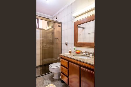 Apartamento para alugar com 185m², 4 quartos e 3 vagasBanheiro 1