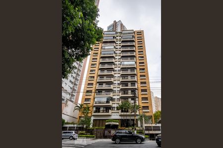 Apartamento para alugar com 185m², 4 quartos e 3 vagasFachada