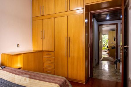 Apartamento para alugar com 185m², 4 quartos e 3 vagasQuarto 2