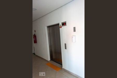 Apartamento para alugar com 43m², 2 quartos e 1 vagaCorredor