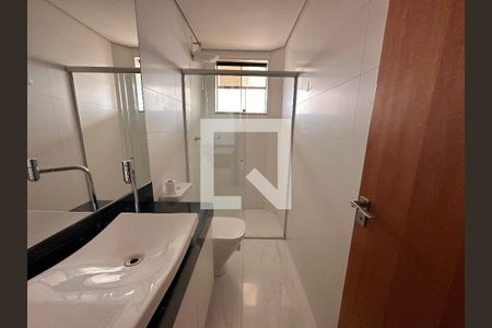 Apartamento à venda com 239m², 4 quartos e 3 vagasBanheiro