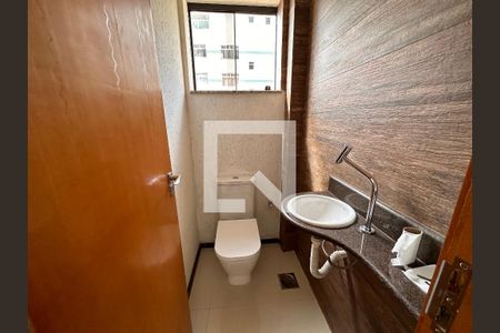 Apartamento à venda com 239m², 4 quartos e 3 vagasBanheiro