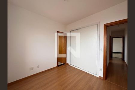 Apartamento à venda com 239m², 4 quartos e 3 vagasQuarto 4