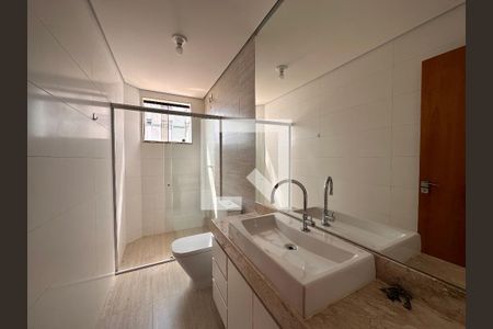 Apartamento à venda com 239m², 4 quartos e 3 vagasBanheiro