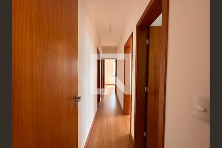 Apartamento à venda com 239m², 4 quartos e 3 vagasCorredor