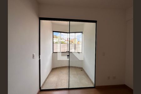 Apartamento à venda com 239m², 4 quartos e 3 vagasQuarto 3