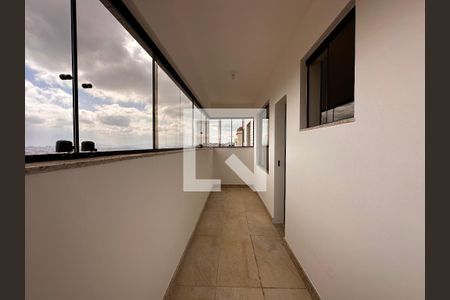 Apartamento à venda com 239m², 4 quartos e 3 vagasVaranda