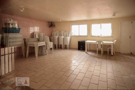 Apartamento para alugar com 55m², 2 quartos e 1 vagaÁrea comum - Salão de festas
