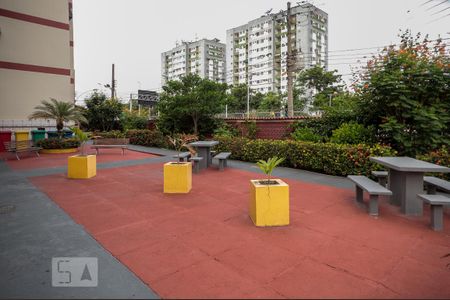 Apartamento para alugar com 55m², 2 quartos e 1 vagaÁrea comum