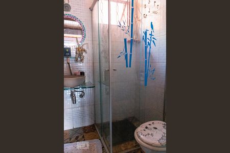 Casa à venda com 147m², 4 quartos e 2 vagas Casa à venda com 147m², 4 quartos e 2 vagasBanheiro 2