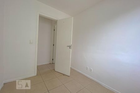 Quarto 1 de apartamento para alugar com 2 quartos, 45m² em Vicente de Carvalho, Rio de Janeiro