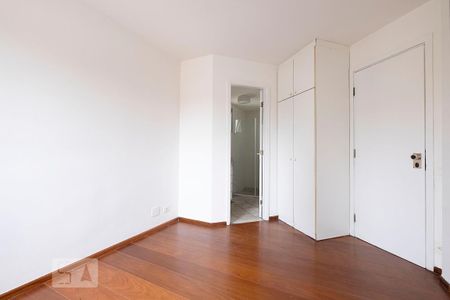Apartamento para alugar com 72m², 2 quartos e 1 vaga Apartamento para alugar com 72m², 2 quartos e 1 vagaSuíte