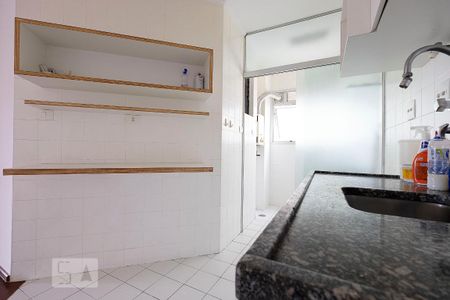 Apartamento para alugar com 72m², 2 quartos e 1 vaga Apartamento para alugar com 72m², 2 quartos e 1 vagaCozinha