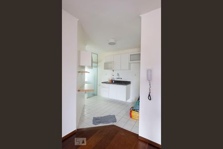 Apartamento para alugar com 72m², 2 quartos e 1 vaga Apartamento para alugar com 72m², 2 quartos e 1 vagaCozinha