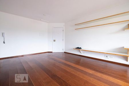 Apartamento para alugar com 72m², 2 quartos e 1 vaga Apartamento para alugar com 72m², 2 quartos e 1 vagaSala