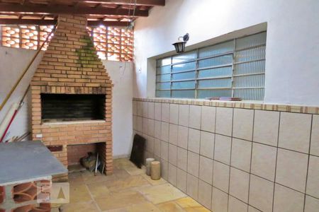 Casa à venda com 320m², 4 quartos e 4 vagasChurrasqueira