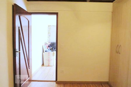 Casa à venda com 320m², 4 quartos e 4 vagasQuarto 4