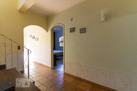 Casa à venda com 225m², 4 quartos e 2 vagasHall da Escada