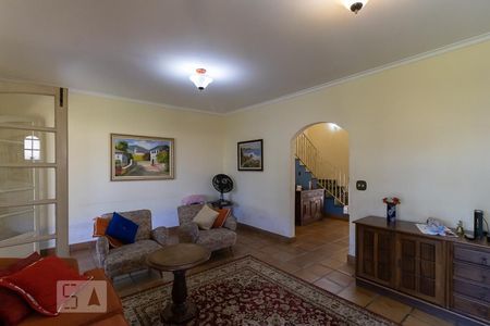 Casa à venda com 225m², 4 quartos e 2 vagasSala de Estar