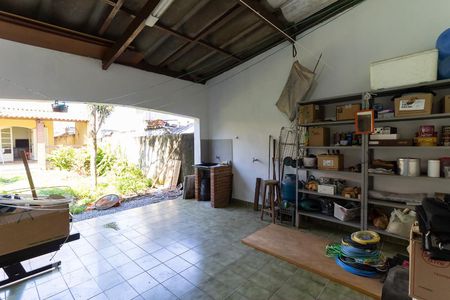 Casa à venda com 225m², 4 quartos e 2 vagasÁrea Externa - Edícula