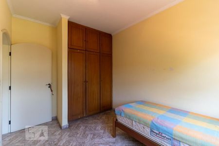 Casa à venda com 225m², 4 quartos e 2 vagasQuarto 4