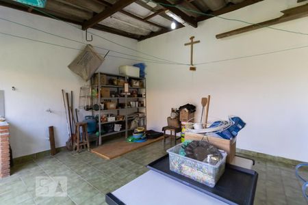 Casa à venda com 225m², 4 quartos e 2 vagasÁrea Externa - Edícula