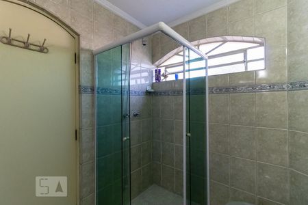 Casa à venda com 225m², 4 quartos e 2 vagasBanheiro da Suíte