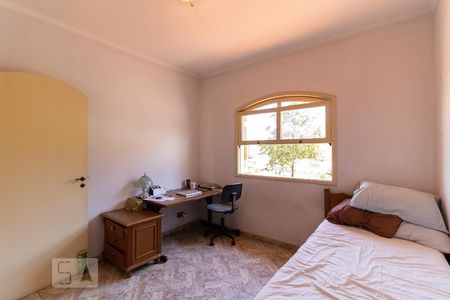 Casa à venda com 225m², 4 quartos e 2 vagasQuarto 3