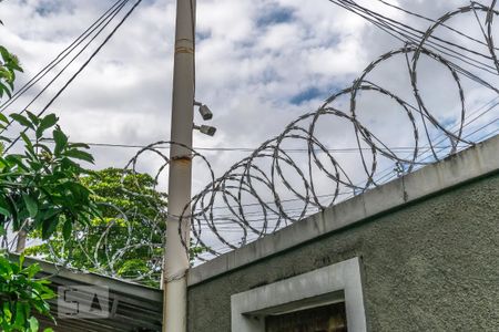 Casa para alugar com 60m², 2 quartos e 2 vagas Casa para alugar com 60m², 2 quartos e 2 vagasCâmeras de segurança