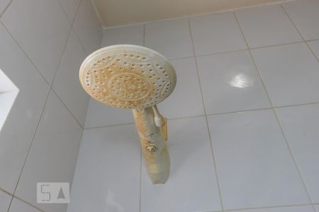 Casa para alugar com 60m², 2 quartos e 2 vagas Casa para alugar com 60m², 2 quartos e 2 vagasBanheiro - Chuveiro elétrico