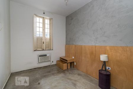 Quarto 1 de casa para alugar com 2 quartos, 60m² em Penha, Rio de Janeiro