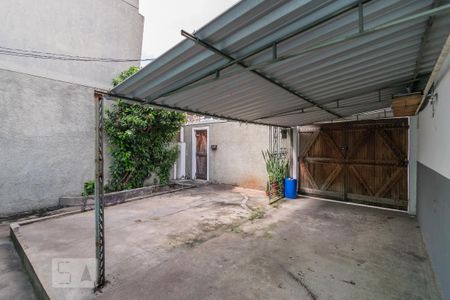 Casa para alugar com 60m², 2 quartos e 2 vagas Casa para alugar com 60m², 2 quartos e 2 vagasGaragem