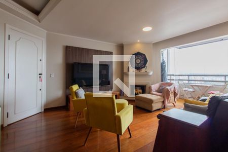 Apartamento à venda com 120m², 4 quartos e 1 vagaSala