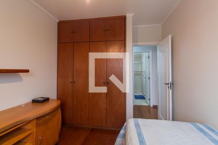 Apartamento à venda com 120m², 4 quartos e 1 vagaQuarto 2