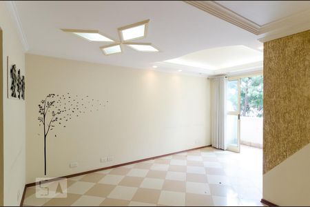 Sala de apartamento para alugar com 2 quartos, 67m² em Saúde, São Paulo