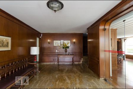 Apartamento para alugar com 67m², 2 quartos e sem vagaHall de Entrada