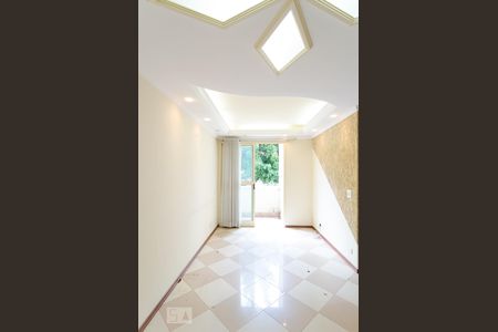 Sala de apartamento para alugar com 2 quartos, 67m² em Saúde, São Paulo