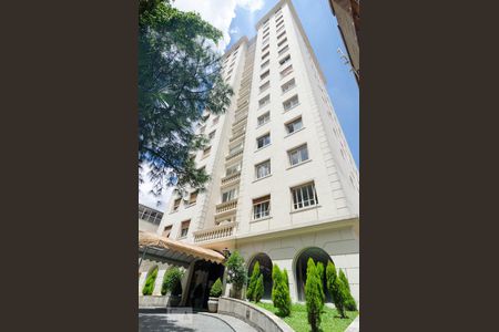 Apartamento para alugar com 67m², 2 quartos e sem vagaFachada