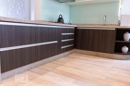 Apartamento para alugar com 82m², 2 quartos e 1 vagaCozinha