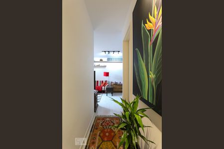 Apartamento à venda com 74m², 2 quartos e 1 vagaCorredor