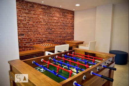 Apartamento à venda com 74m², 2 quartos e 1 vagaÁrea comum