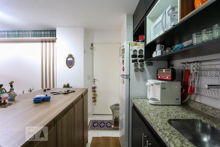 Apartamento à venda com 74m², 2 quartos e 1 vagaCozinha