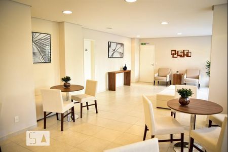 Apartamento à venda com 74m², 2 quartos e 1 vagaÁrea comum