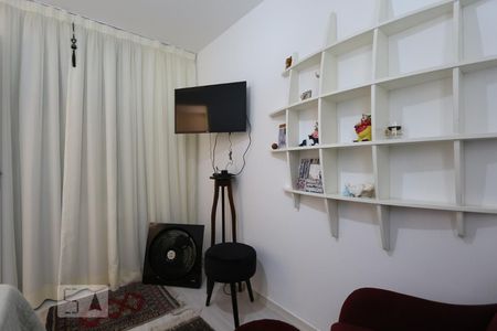 Apartamento à venda com 74m², 2 quartos e 1 vagaQuarto