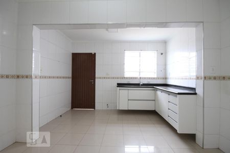 Casa à venda com 150m², 3 quartos e 2 vagasCozinha